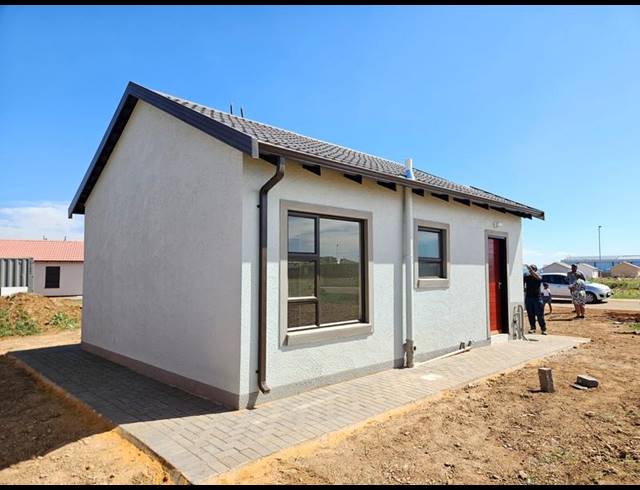 2 BEDROOM HOUSE FOR SALE IN WINDMILL PARK